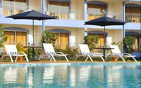 Hotel Baywatch Resort Goa
